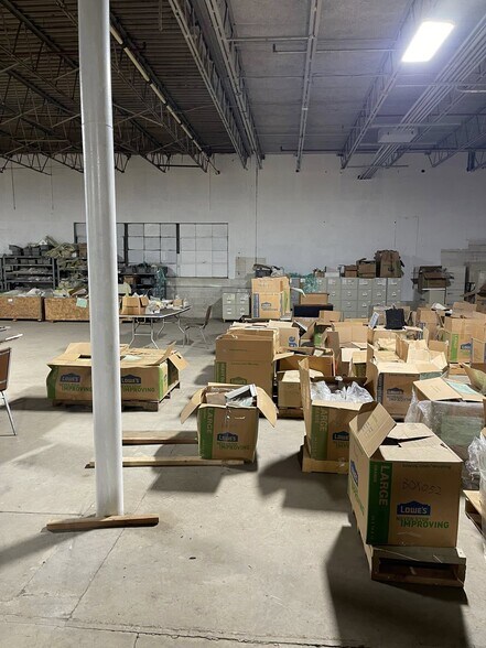 More Photos Of 1341 Hughes Ford Rd, Frederick Light Manufacturing For Sale