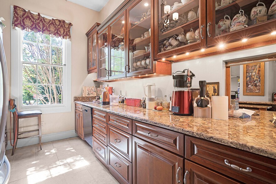 More Photos Of 1902 Jefferson Pike, Brunswick Lodge Meeting Hall For Lease