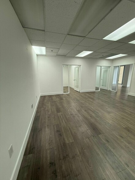 More Photos Of 150 SE 2nd Ave, Miami Office Residential For Sale