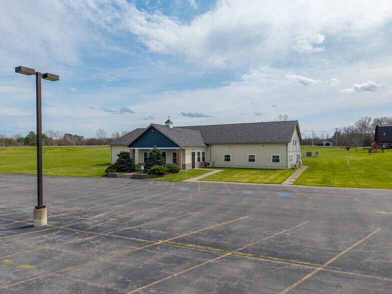 More Photos Of 4647 Reservoir Rd, Geneseo Flex For Sale