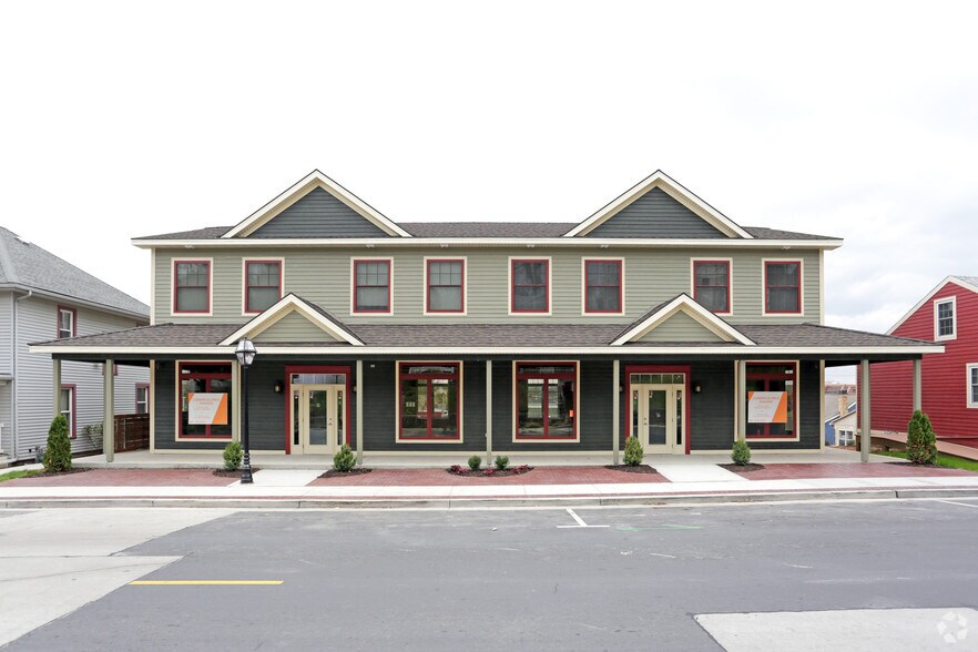 More Photos Of 2111-2115 E 12th St, Davenport Apartments For Sale