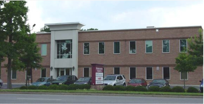 More Photos Of 824 Greenbrier Pky, Chesapeake Medical For Sale