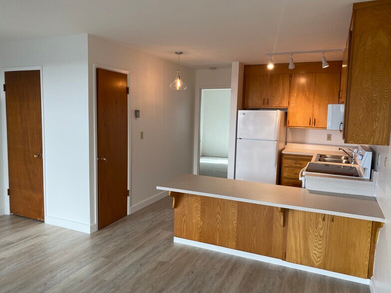 More Photos Of 140 Bay St, Santa Cruz Apartments For Sale