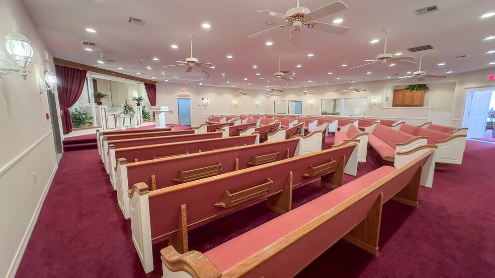 More Photos Of 907 N Oklahoma St, Tryon Religious Facility For Sale