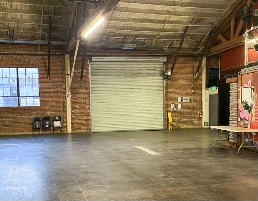 More Photos Of 2341-2345 E Olympic Blvd, Los Angeles Warehouse For Sale