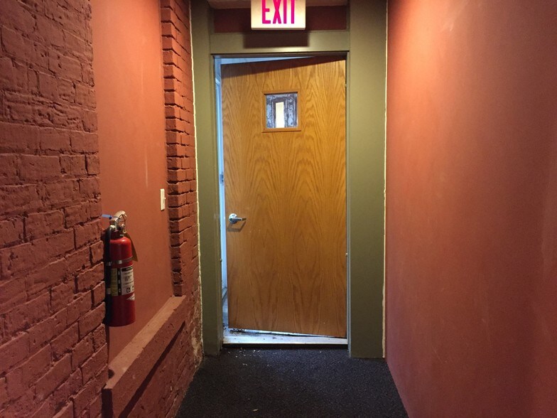 More Photos Of 109-111 E Milwaukee St, Jefferson Storefront Retail Residential For Sale