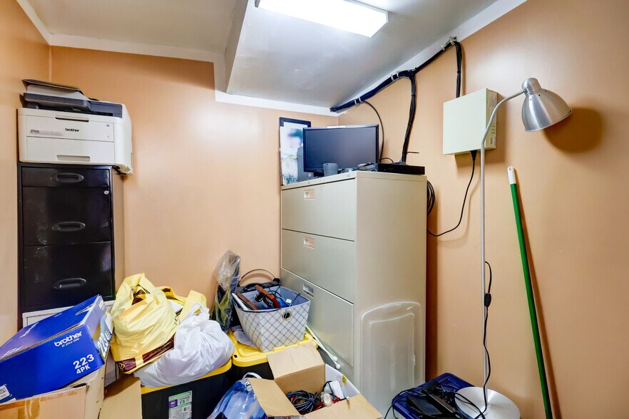 More Photos Of ,  Unknown For Sale