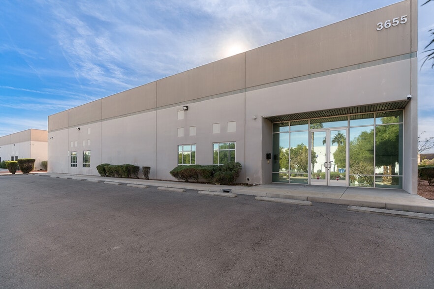 More Photos Of 3655 E Post Rd, Las Vegas Warehouse For Sale