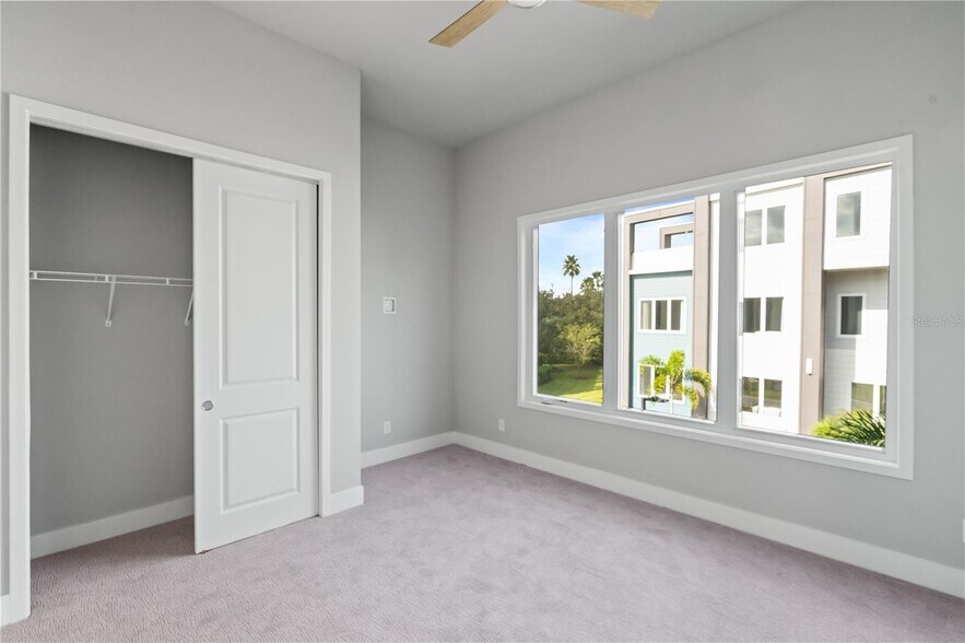 More Photos Of 7760 Sandy Ridge Dr, Reunion Apartments For Sale