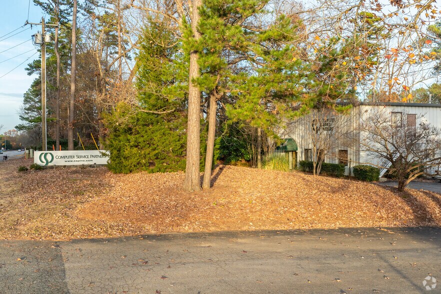 More Photos Of 1310 Nowell Rd, Raleigh Light Distribution For Sale