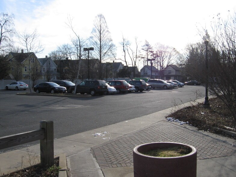 More Photos Of 334-336 Main St, West Haven Medical For Lease