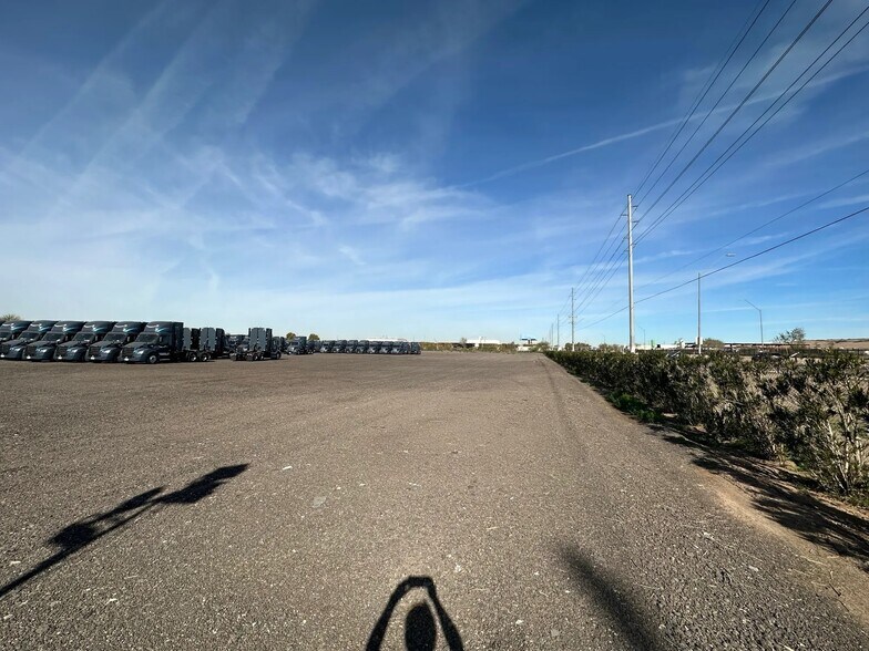 More Photos Of 3420 S 35th Ave, Phoenix Land For Lease