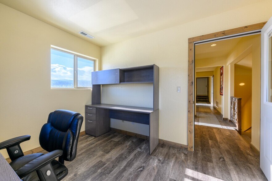 More Photos Of 312 Dewey Ave, Eureka Storefront Retail Office For Sale