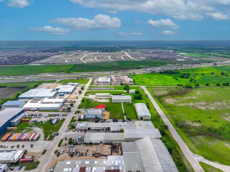 More Photos Of 1121-1201 Industrial Dr, Royse City Manufacturing For Sale