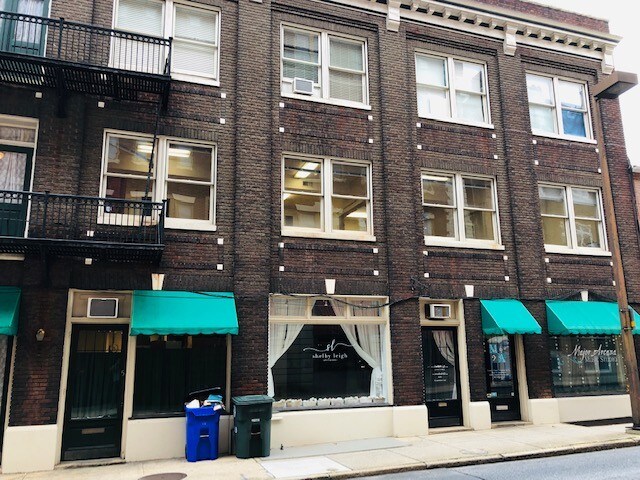 Primary Photo Of 3 N Court St, Frederick Office Residential For Lease