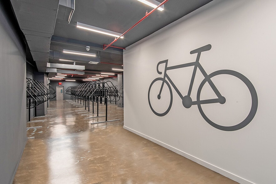 More Photos Of 20 Jay St, Brooklyn Loft Creative Space For Lease