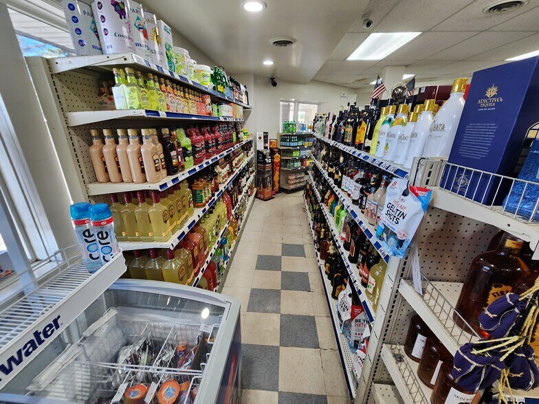 More Photos Of 2410 Rushton Rd, Central Lake Convenience Store For Sale
