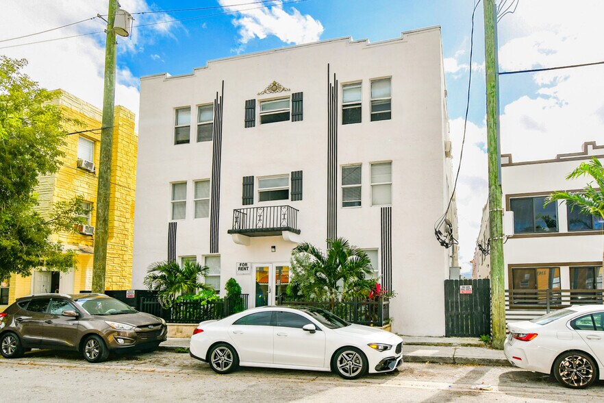More Photos Of 1142 SW 4th St, Miami Apartments For Sale