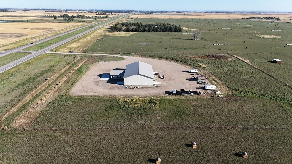More Photos Of 10345 Hwy 83 S, Minot Flex For Sale