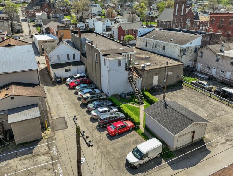 More Photos Of 320-322 3rd St, California Storefront Retail Residential For Sale