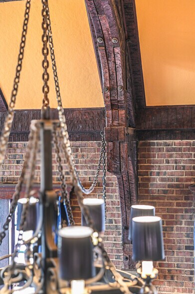 More Photos Of 1272 SW Fillmore St, Topeka Hospitality For Sale