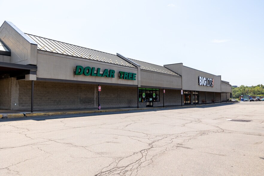 More Photos Of 1-400 E End Ctr, Wilkes-Barre Unknown For Lease