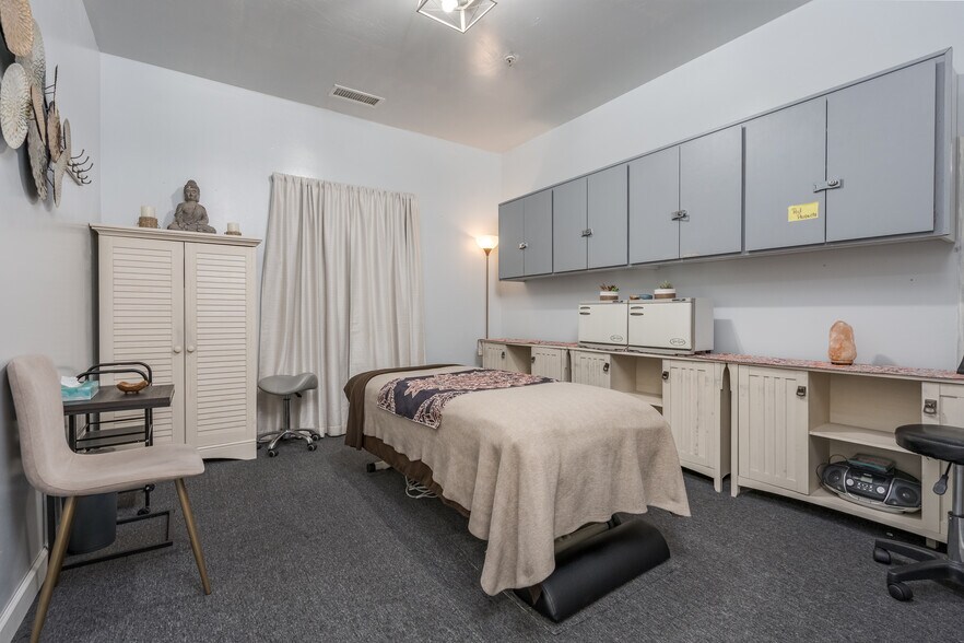 More Photos Of 1765 E Villa Dr, Cottonwood Office For Sale