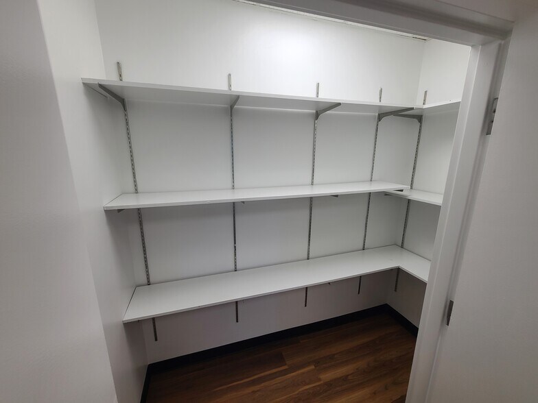 More Photos Of 1465 Northside Dr NW, Atlanta Office For Lease