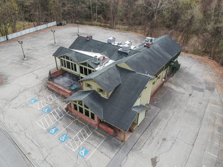 More Photos Of 634 Camp Horne Rd, Pittsburgh General Retail For Sale