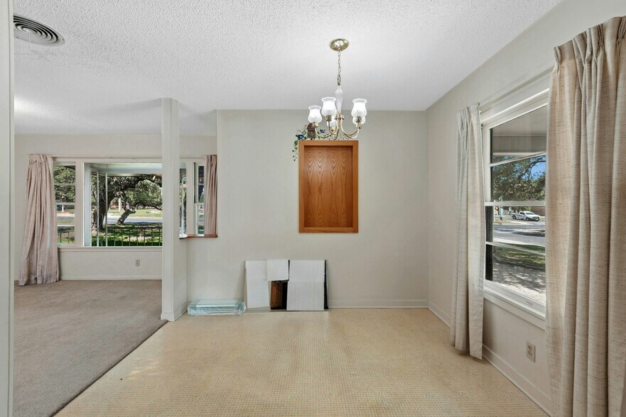 More Photos Of 6401 Menchaca Rd, Austin Flex For Sale