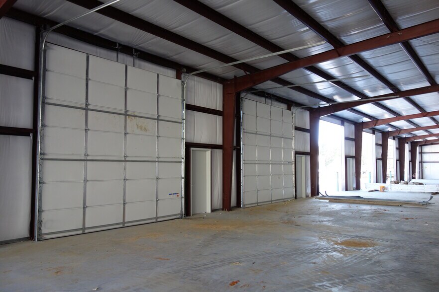 More Photos Of 69037 Sky Brook Rd, Mandeville Distribution For Lease