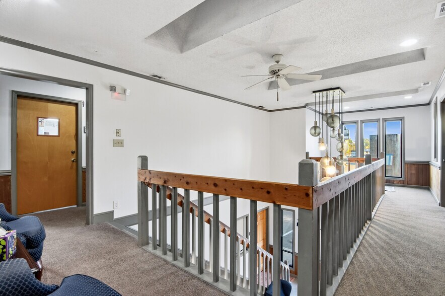 More Photos Of 411 Western Blvd, Jacksonville Medical For Lease