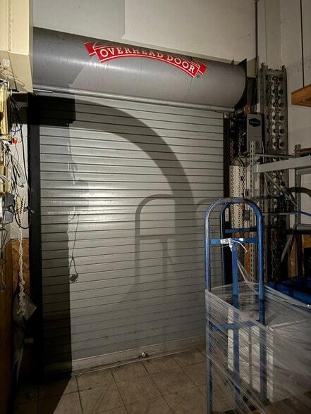 More Photos Of 350 Niagara St, Buffalo Drugstore For Sale