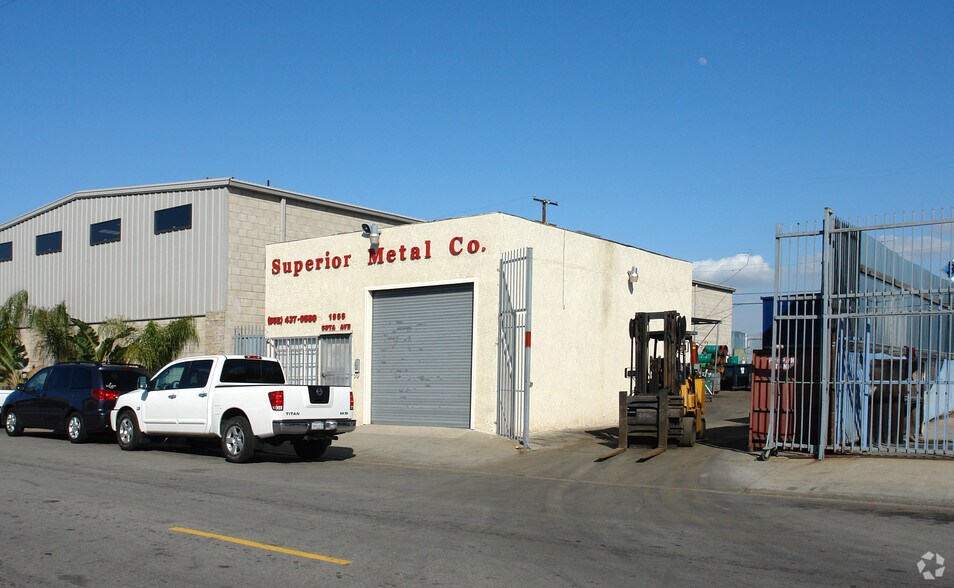 More Photos Of 1666 Cota Ave, Long Beach Warehouse For Sale