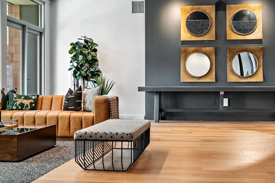 More Photos Of 4535 Forest Park Ave, Saint Louis Multifamily For Sale