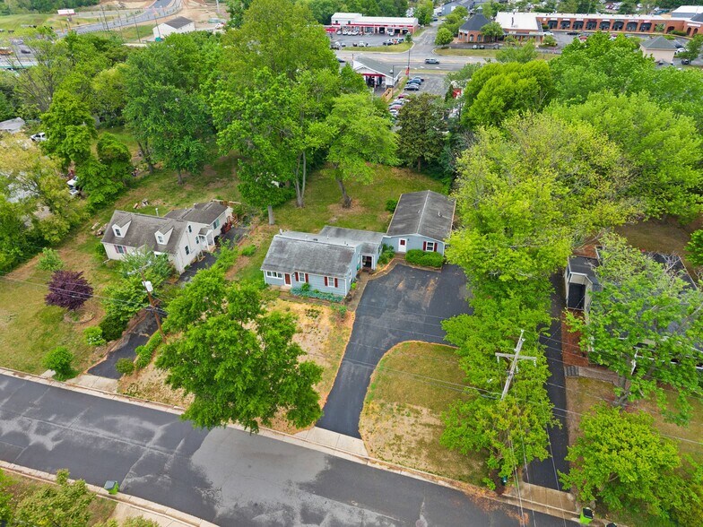 More Photos Of 17423 Wilson St, Dumfries Multifamily For Sale