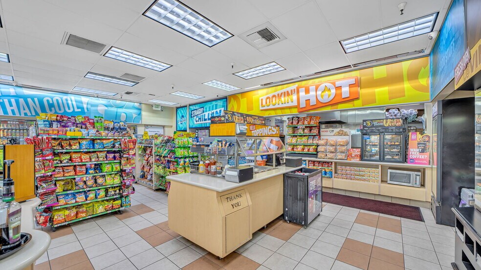 More Photos Of 1187 W San Marcos Blvd, San Marcos Service Station For Sale