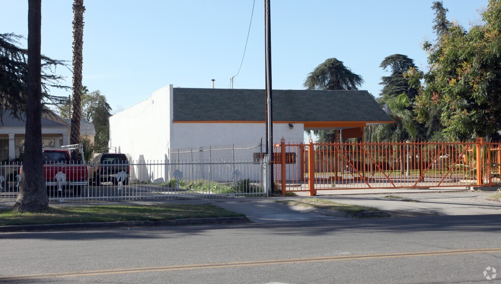 More Photos Of 1799 N E St, San Bernardino Auto Repair For Sale