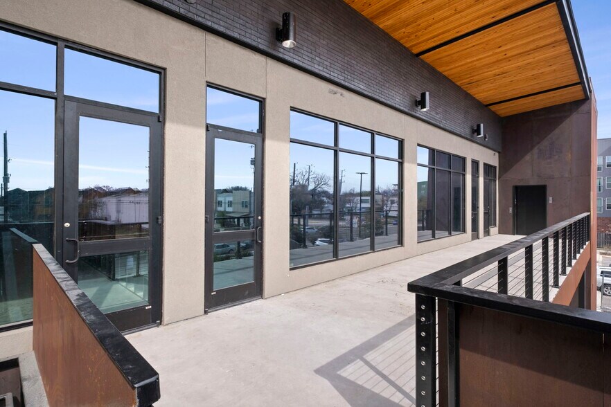 More Photos Of 227 E Cevallos, San Antonio Restaurant For Lease