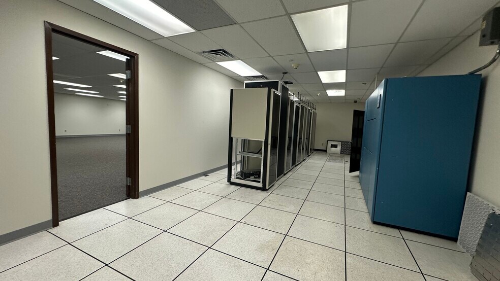 More Photos Of 3110 Port of Benton Blvd, Richland Office For Lease