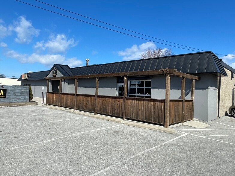 More Photos Of 14-18 Secord Dr, St Catharines Freestanding For Sale