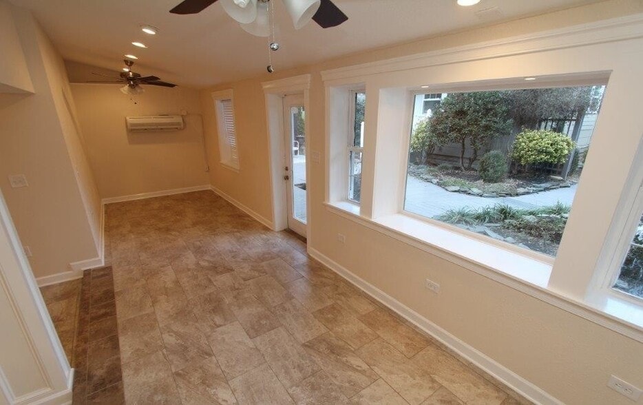 More Photos Of 46 Baltimore Ave, Rehoboth Beach Storefront Retail Office For Lease