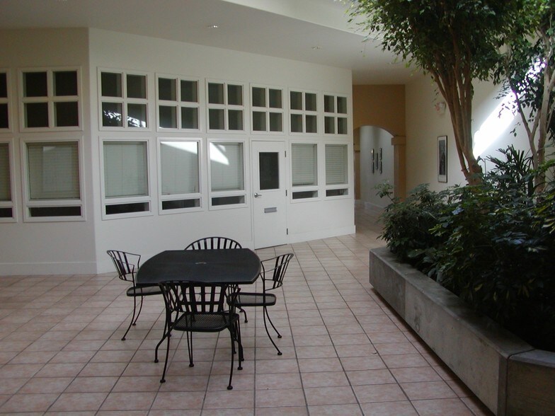 More Photos Of 838 S Main St, Salinas Office For Lease