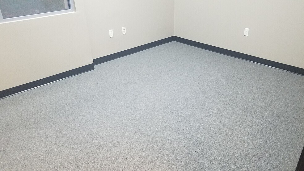 More Photos Of 375 N Stephanie St, Henderson Office For Lease