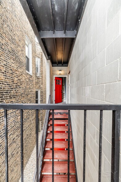 More Photos Of 1230 S Fairfield Ave, Chicago Multifamily For Sale