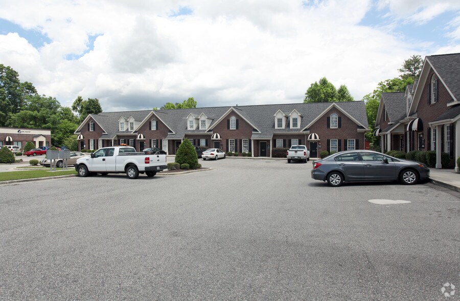 Primary Photo Of 2018 Fort Bragg Rd, Fayetteville Office For Lease