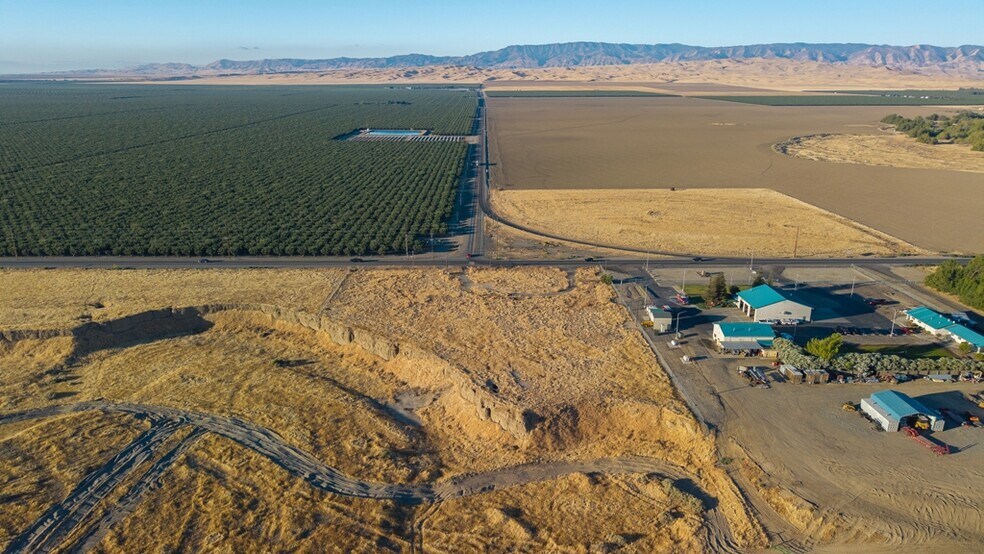 More Photos Of W. Jayne Ave @ Hwy 33, Coalinga Land For Sale