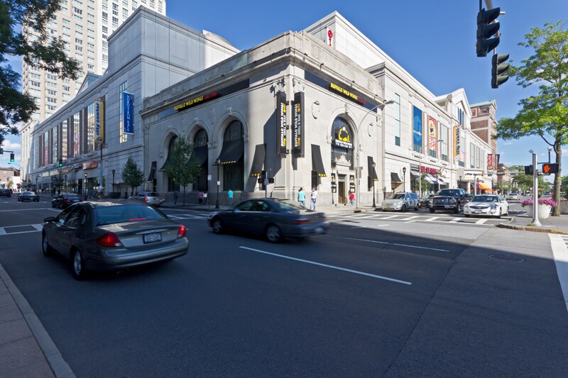 More Photos Of 1-11 City Pl, White Plains Unknown For Lease