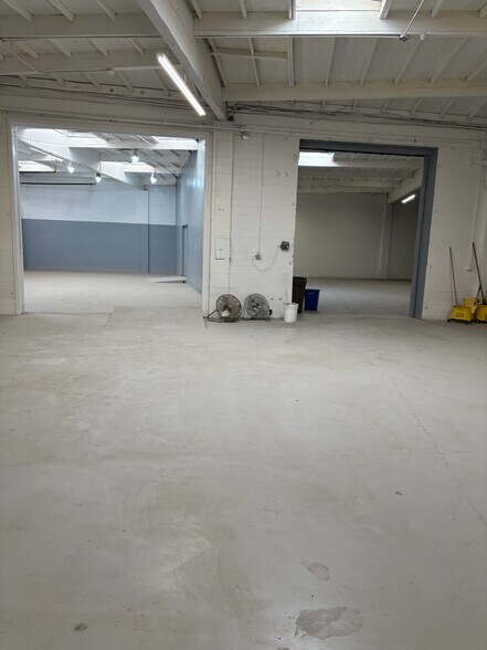 More Photos Of 13413 S Broadway, Los Angeles Manufacturing For Sale