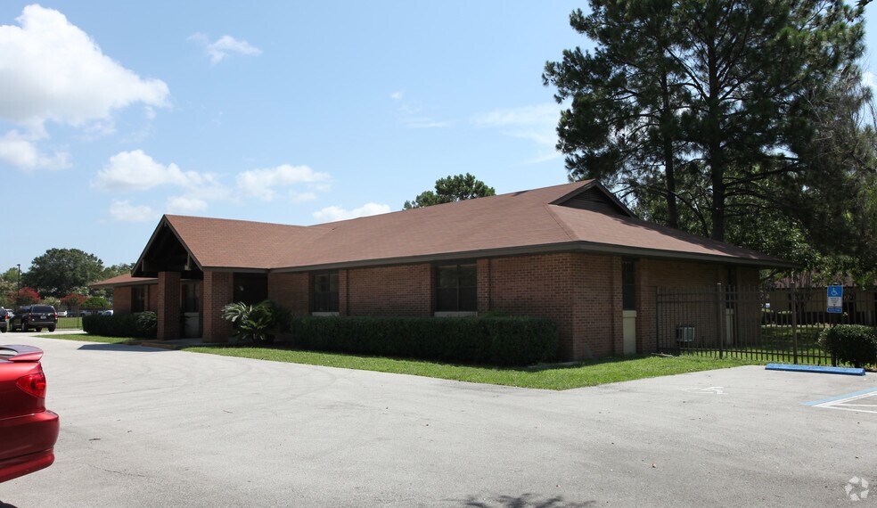 More Photos Of 6601-6535 Chester Ave, Jacksonville Continuing Care Retirement Community For Lease